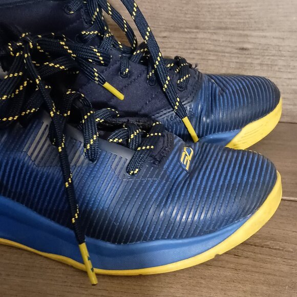 Under Armour Curry 2.5 Dub Nation Youth Basketball Shoes Size 2.5Y 1276333-400 - Picture 4 of 16